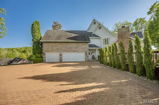 16925 Lewis Spring Farms Road, St Louis, MO 63005