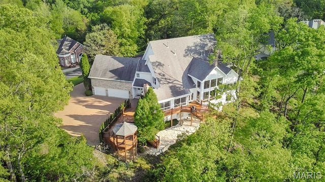 16925 Lewis Spring Farms Road, St Louis, MO 63005