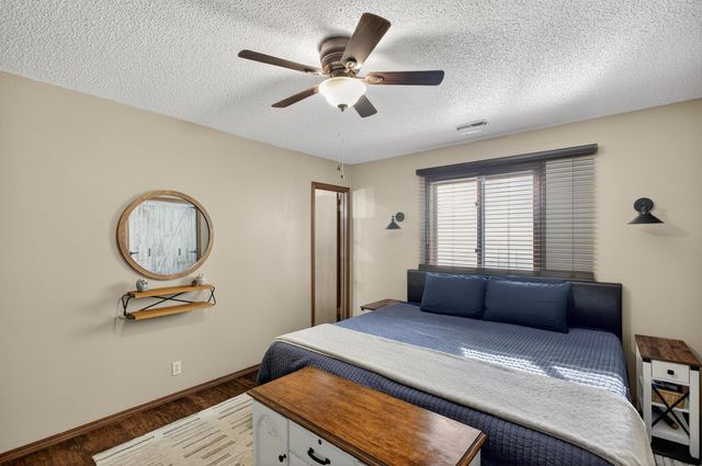 1423 N Rutgers St, Wichita, KS 67212