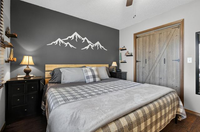 1423 N Rutgers St, Wichita, KS 67212