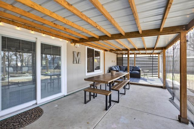 1423 N Rutgers St, Wichita, KS 67212