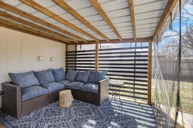 1423 N Rutgers St, Wichita, KS 67212