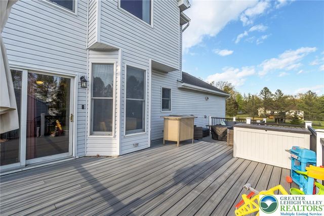 650 Firehouse Road, Towamensing Twp, PA 18071