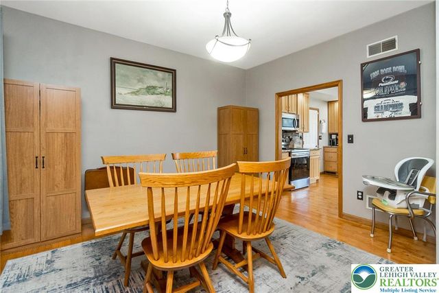 650 Firehouse Road, Towamensing Twp, PA 18071