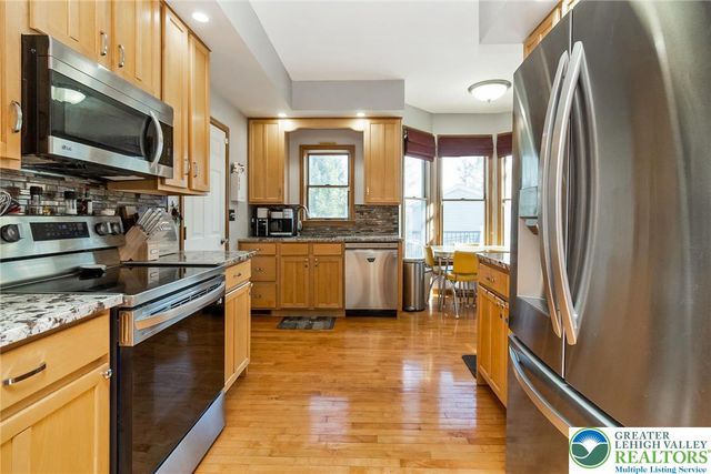 650 Firehouse Road, Towamensing Twp, PA 18071