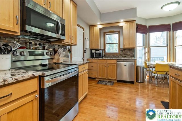 650 Firehouse Road, Towamensing Twp, PA 18071