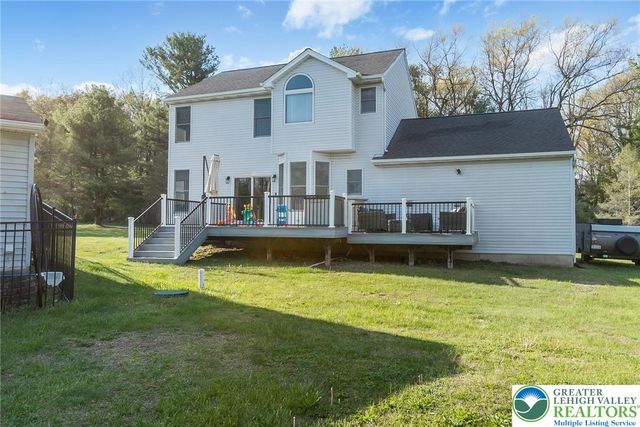 650 Firehouse Road, Towamensing Twp, PA 18071