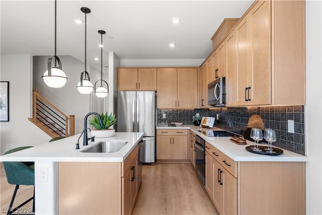 1940 Hydrangea Place, Las Vegas, NV 89106