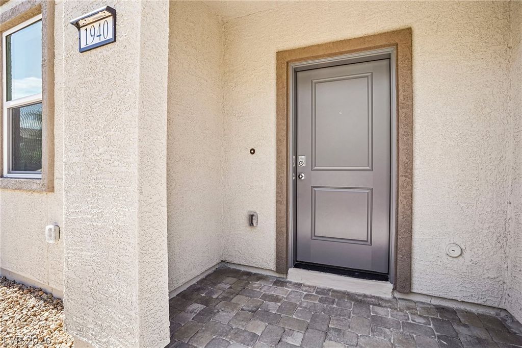 1940 Hydrangea Place, Las Vegas, NV 89106 — photo 3