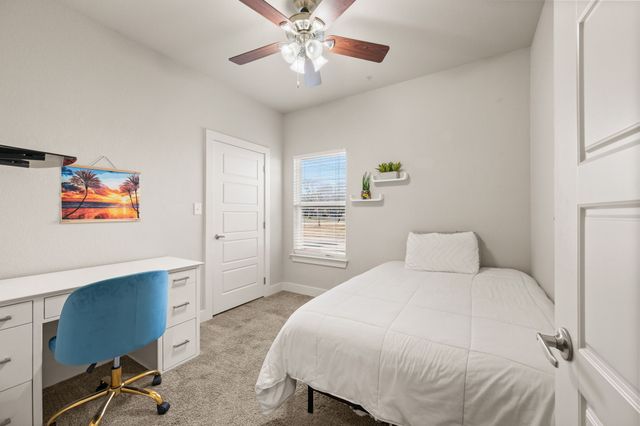 824 E Northside Drive, Pilot Point, TX 76258