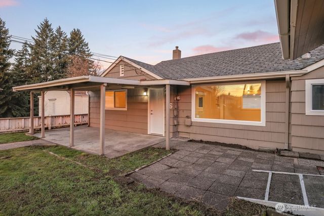 216 K Street SE, Auburn, WA 98002