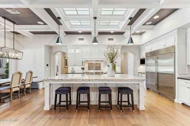 5840 N 70TH Place, Paradise Valley, AZ 85253