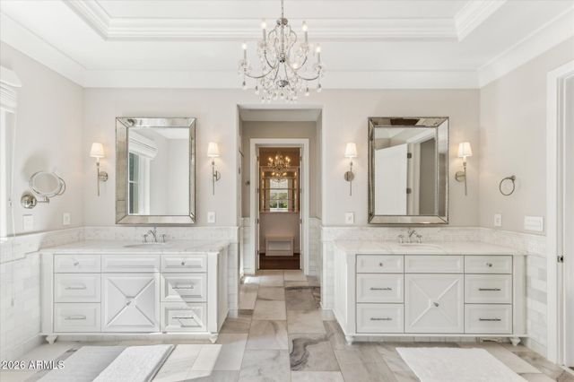 5840 N 70TH Place, Paradise Valley, AZ 85253