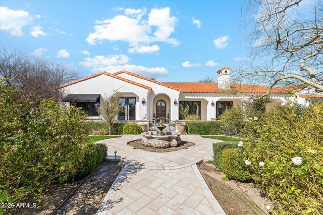 5840 N 70TH Place, Paradise Valley, AZ 85253
