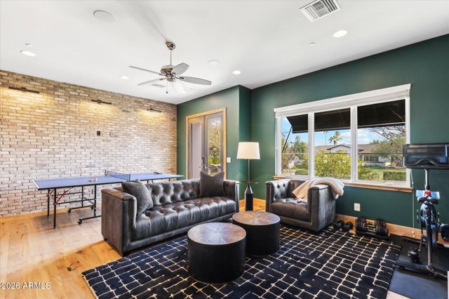 5840 N 70TH Place, Paradise Valley, AZ 85253