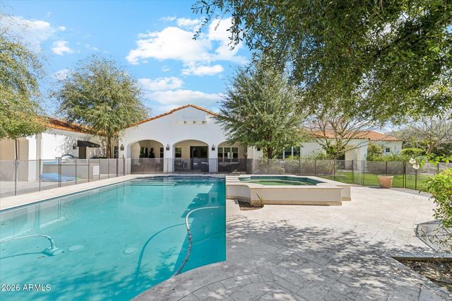5840 N 70TH Place, Paradise Valley, AZ 85253