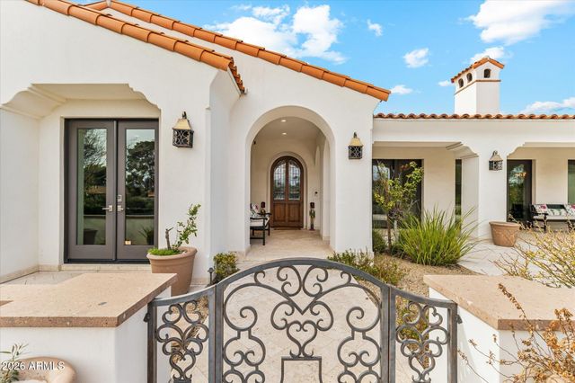 5840 N 70TH Place, Paradise Valley, AZ 85253