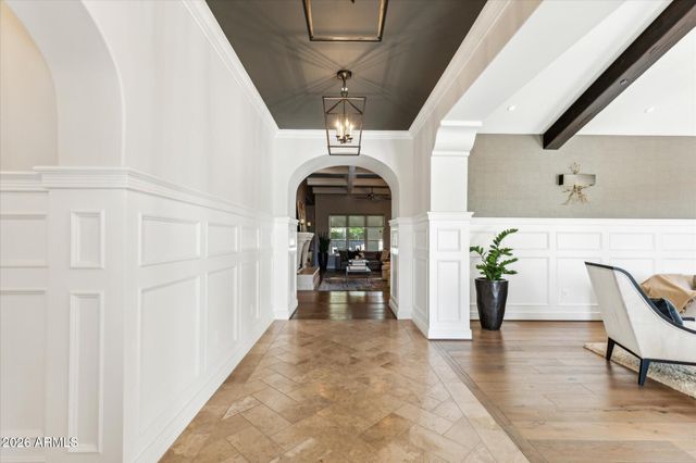 5840 N 70TH Place, Paradise Valley, AZ 85253