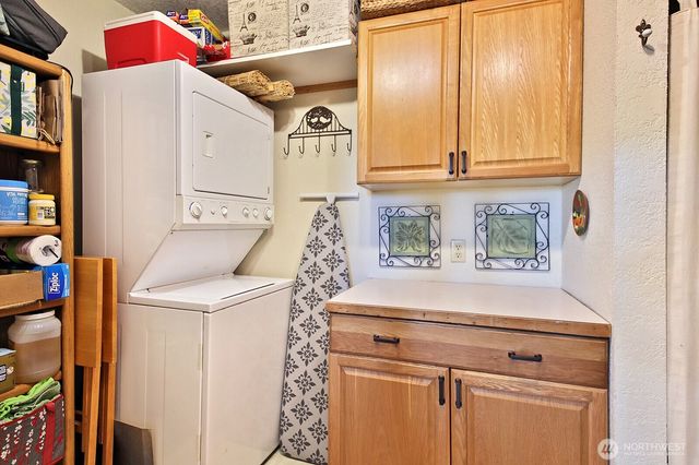 4225 Beach Drive, Freeland, WA 98249