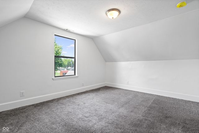 1512 Locust Street, Anderson, IN 46016