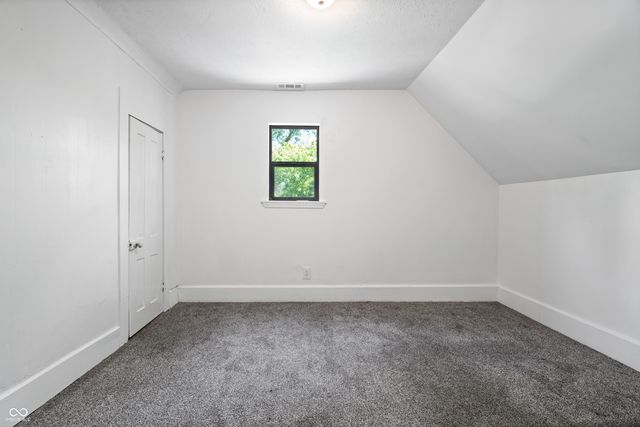 1512 Locust Street, Anderson, IN 46016