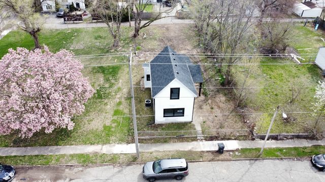 1512 Locust Street, Anderson, IN 46016