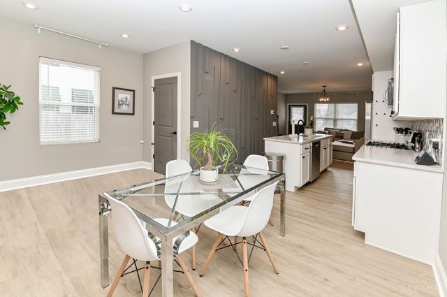 6328 Desmond Street, Cincinnati, OH 45227