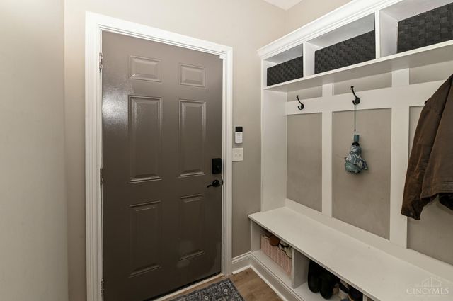 6328 Desmond Street, Cincinnati, OH 45227