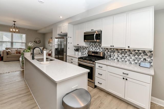 6328 Desmond Street, Cincinnati, OH 45227