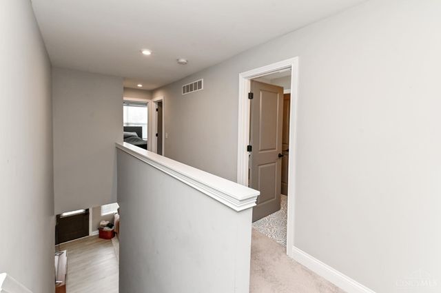 6328 Desmond Street, Cincinnati, OH 45227