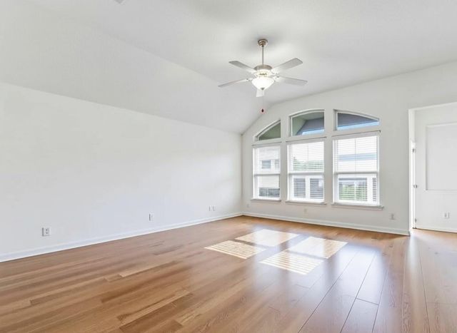 693 Spinnaker LOOP, Kyle, TX 78640