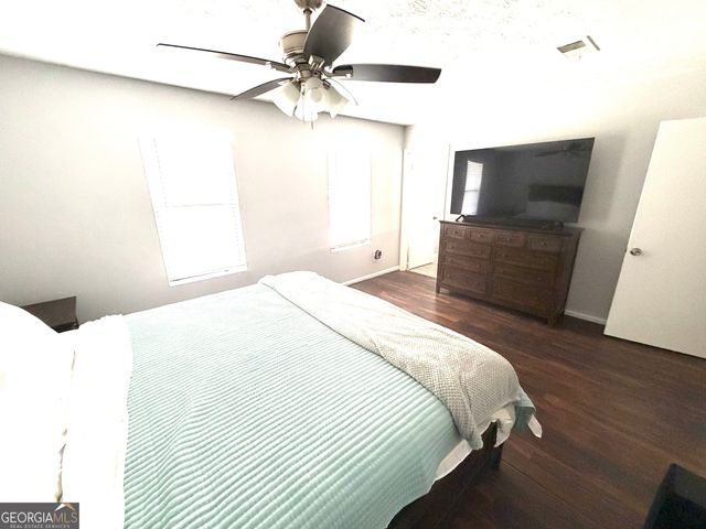 5285 Mainstreet Park Drive, Stone Mountain, GA 30088