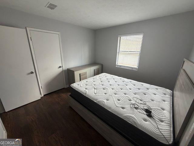 5285 Mainstreet Park Drive, Stone Mountain, GA 30088