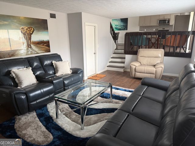 5285 Mainstreet Park Drive, Stone Mountain, GA 30088