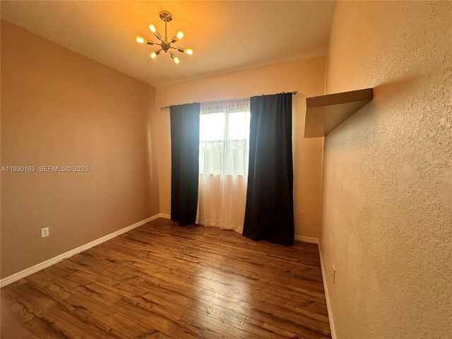 10800 NW 88th Ter 218, Doral, FL 33178