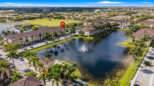 10800 NW 88th Ter 218, Doral, FL 33178