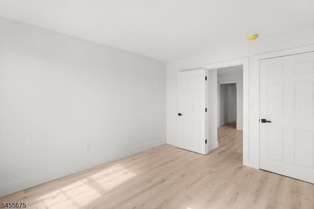 73 Colby Pl, Phillipsburg Town, NJ 08865