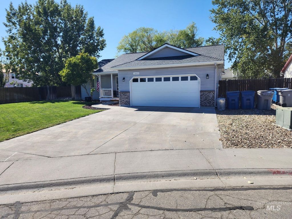 1445 Kyle Street, Mountain Home, ID 83647 photo 3