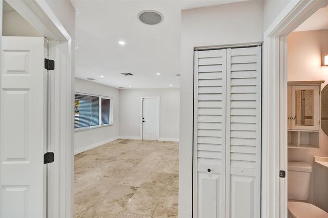 6789 Miramar Parkway, Miramar, FL 33023