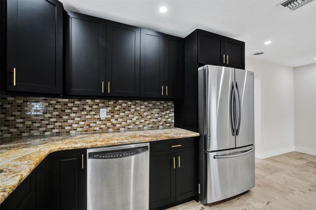 6789 Miramar Parkway, Miramar, FL 33023