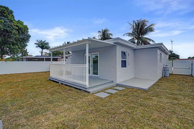 6789 Miramar Parkway, Miramar, FL 33023