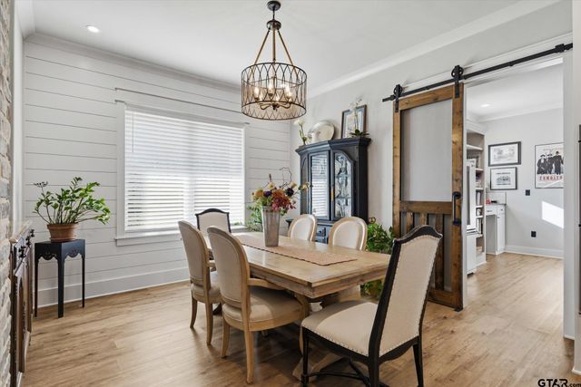 202 Winged Foot Dr, Hideaway, TX 75771