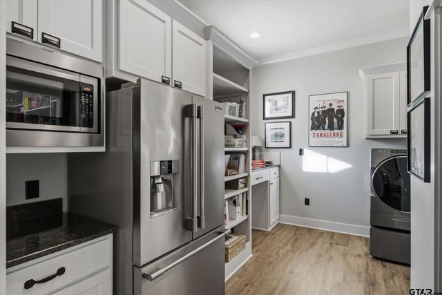 202 Winged Foot Dr, Hideaway, TX 75771