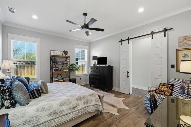 202 Winged Foot Dr, Hideaway, TX 75771