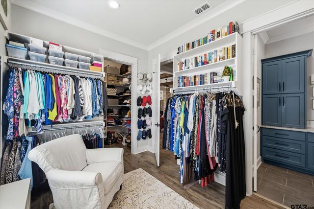 202 Winged Foot Dr, Hideaway, TX 75771