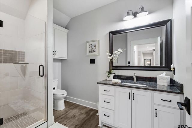 202 Winged Foot Dr, Hideaway, TX 75771