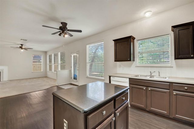 711 Horizon TRL, Cedar Park, TX 78613
