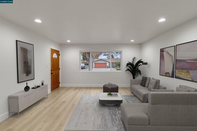 1863 San Clemente St, Fairfield, CA 94533