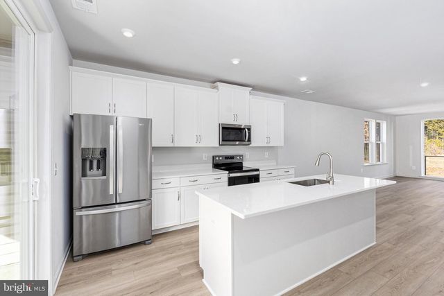 2506 NEABSCO COMMON PL, Woodbridge, VA 22191