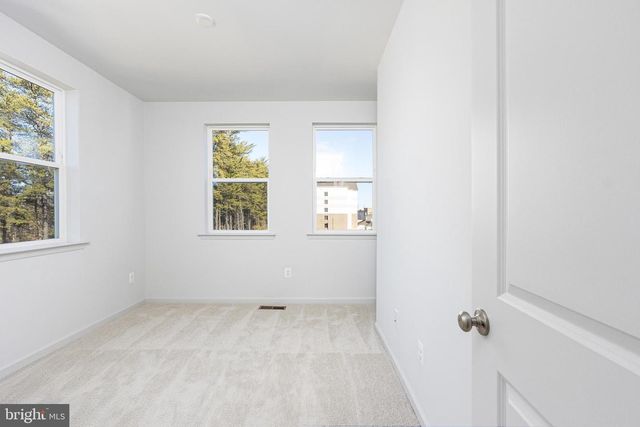 2506 NEABSCO COMMON PL, Woodbridge, VA 22191